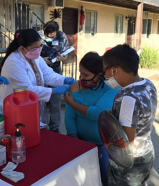 CCMP volunteers on flu vaccination and education